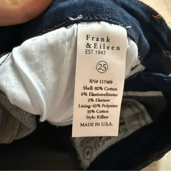 Frank & Eileen Killian Crop Flare Jeans in Medium Wash Size 25 NWT